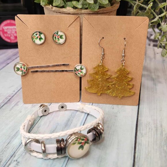 Christmas Jewelry Bundle - Picture 5 of 8
